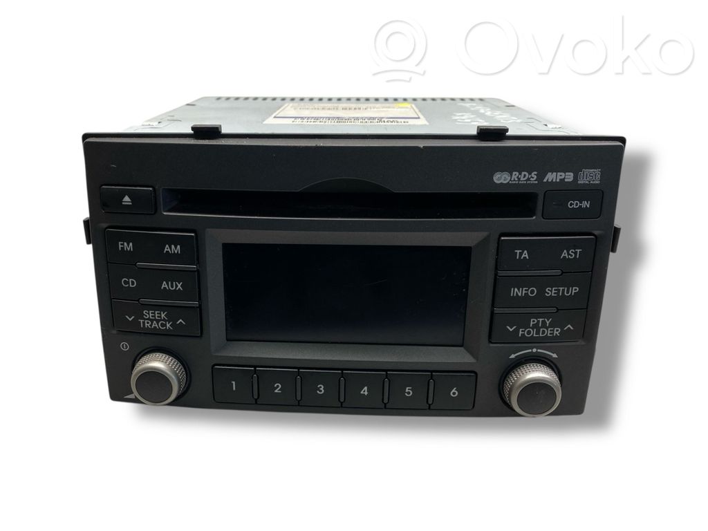 Radio / CD/DVD atskaņotājs / navigācija