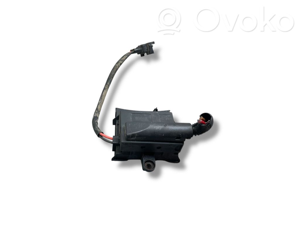 Dzesēšanas ventilatora relejs