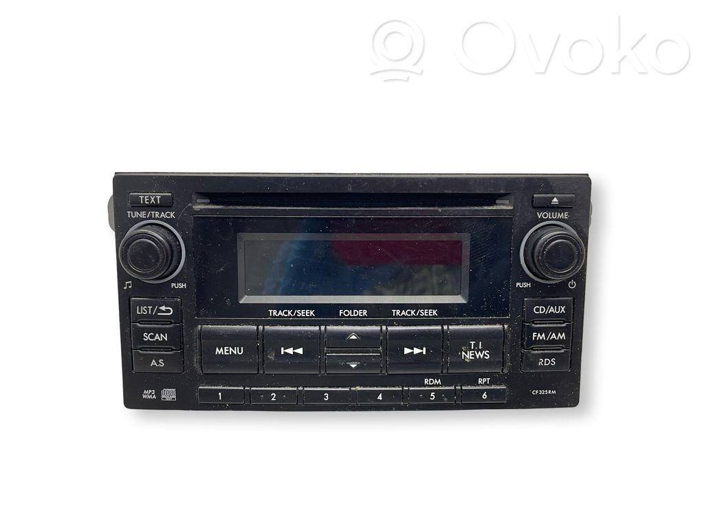 Radio / CD/DVD atskaņotājs / navigācija