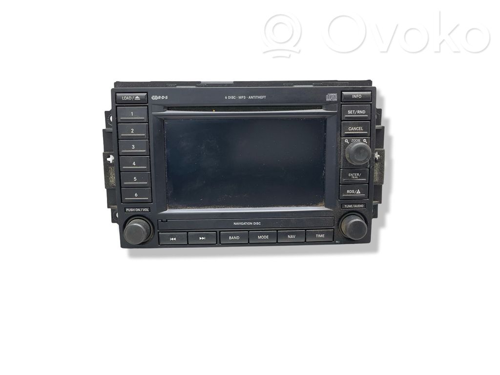 Radio / CD/DVD atskaņotājs / navigācija