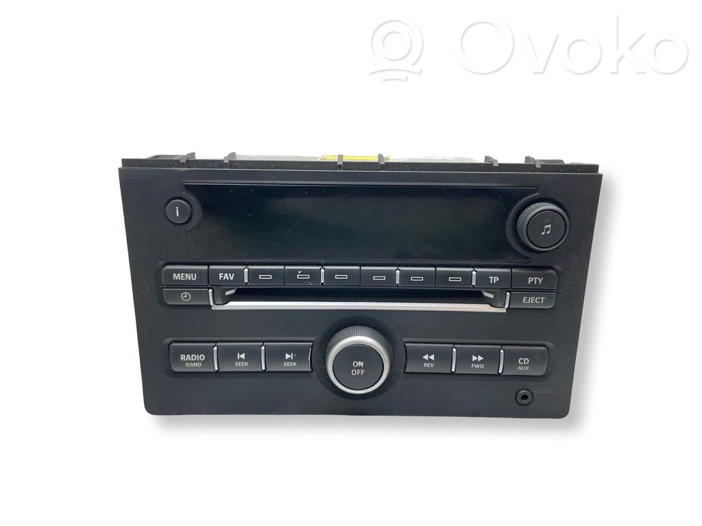 Radio / CD/DVD atskaņotājs / navigācija