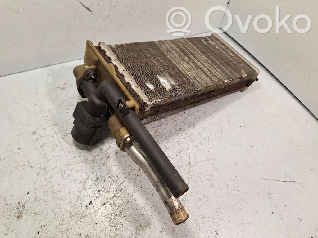 E306411 BMW 3 E30 Heizkörper, 100.00 € | RRR 