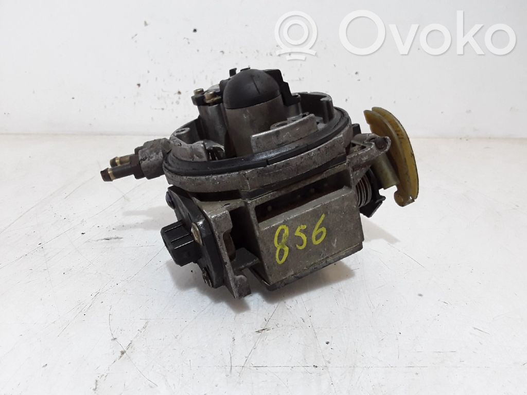 R202216382 Renault 19 Support carburateur / injection monopoint, 54,12 ...
