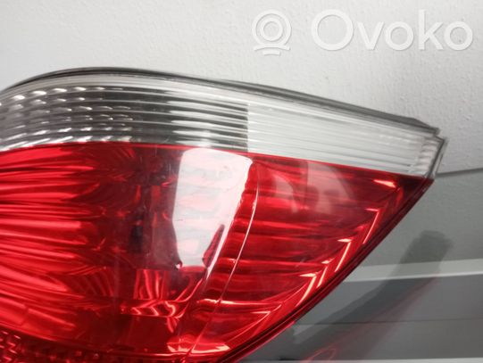 BMW 5 E60 E61 Galinis žibintas kėbule 