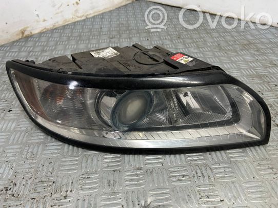 Volvo V50 Priekinis žibintas 