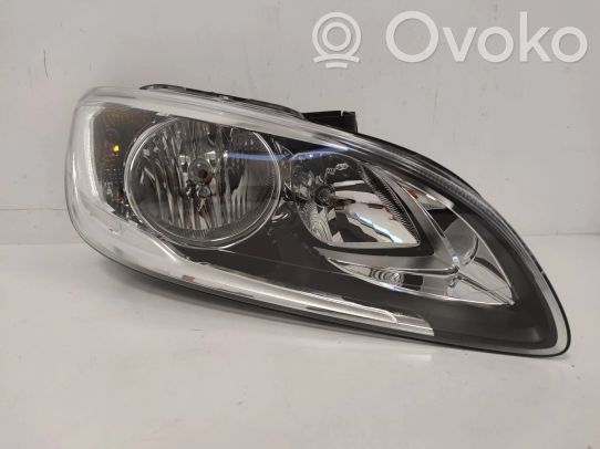 Volvo S60 Priekinis žibintas 