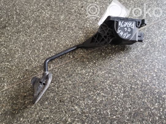 Peugeot Partner Gaspedal 