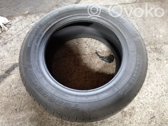 Pneus d'hiver R17   23565R17