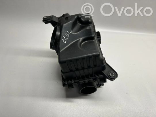 28111M6000 KIA Cerato Air filter box, €150.00 | RRR