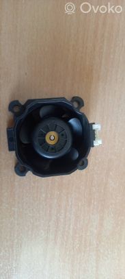 BMW 3 F30 F35 F31 Priekinio žibinto detalė 