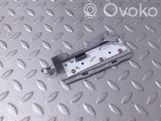 Audi Q7 4M Žibinto blokelis/ (xenon blokelis) 