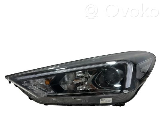 Hyundai Tucson TL Priekinis žibintas 
