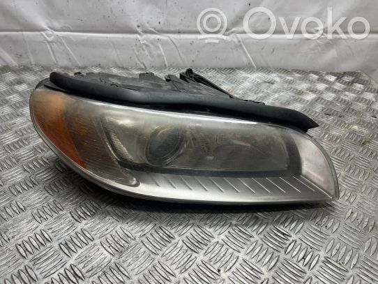 Volvo S80 Priekinis žibintas 
