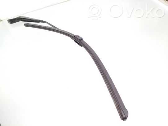 Peugeot 407 Tuulilasinpyyhkimen sulka 