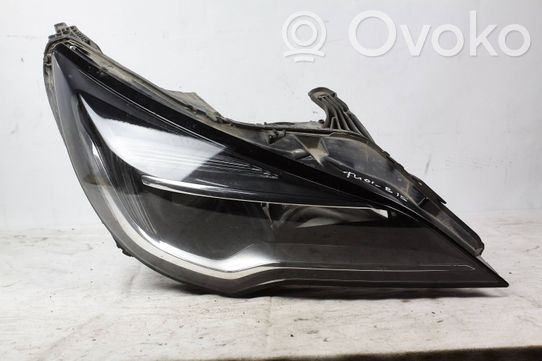 Opel Astra K Priekinis žibintas 