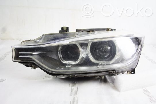 BMW 3 F30 F35 F31 Priekinis žibintas 