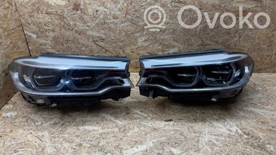 BMW 5 G30 G31 Priekinis žibintas 