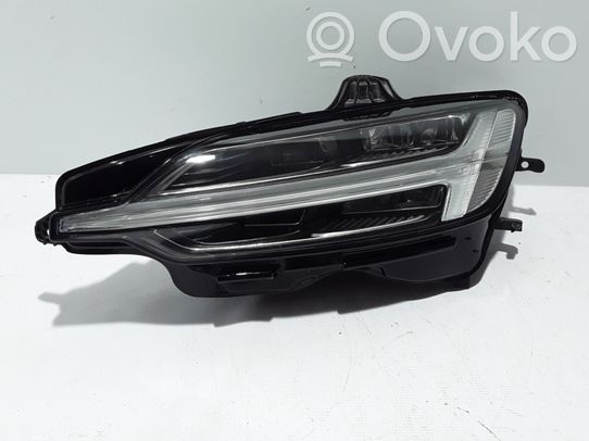 Volvo V60 Priekinis žibintas 