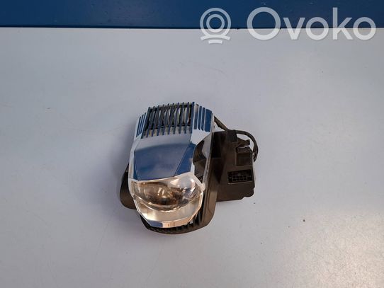 Peugeot 3008 II Priekinio žibinto detalė 