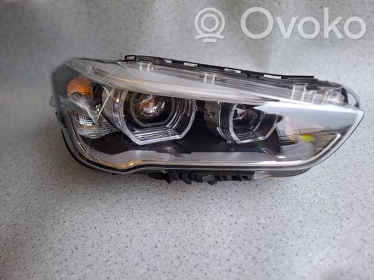 BMW X1 F48 F49 Priekinis žibintas 