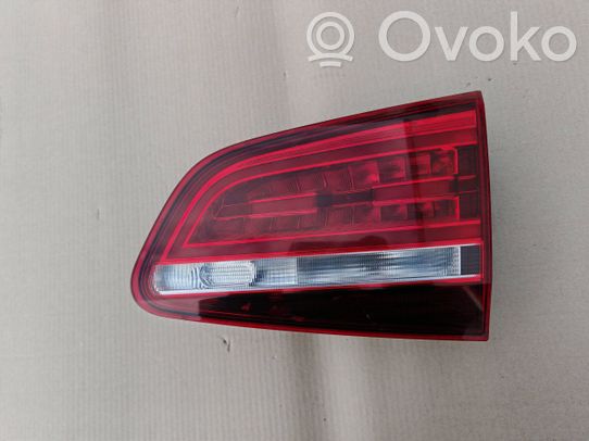 Volkswagen Sharan Galinis žibintas dangtyje 