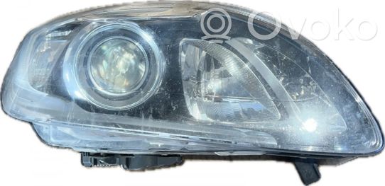 Volvo S60 Priekinis žibintas 