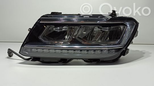 Volkswagen Tiguan Priekinis žibintas 