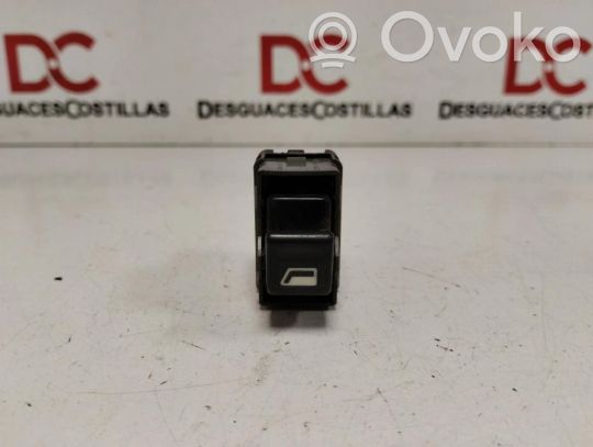 Peugeot 307 Sähkötoimisen ikkunan ohjauskytkin 