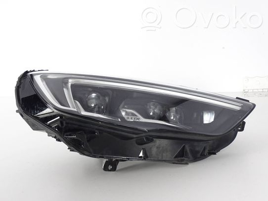 Opel Insignia B Priekinis žibintas 