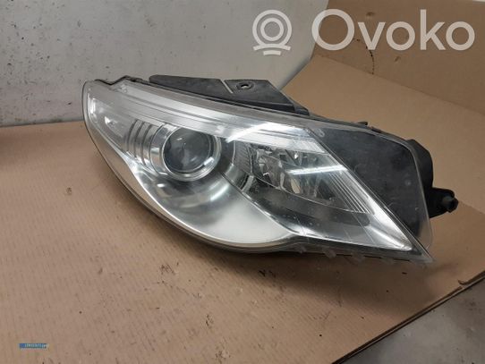 Volkswagen PASSAT CC Priekinis žibintas 