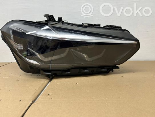 BMW X5 G05 Priekinis žibintas 