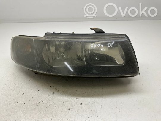 Seat Leon (1M) Priekinis žibintas 