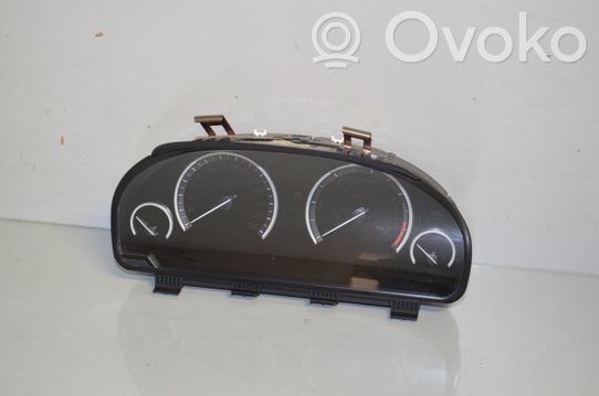 BMW 5 F10 F11 Nopeusmittari (mittaristo) 