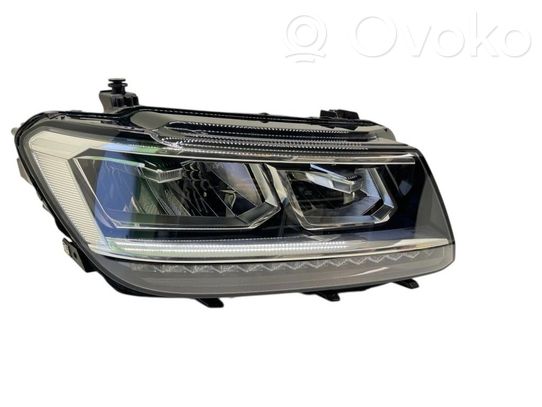 Volkswagen Tiguan Priekinis žibintas 