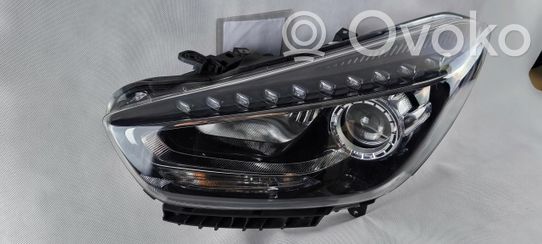 Hyundai i40 Faro delantero/faro principal 