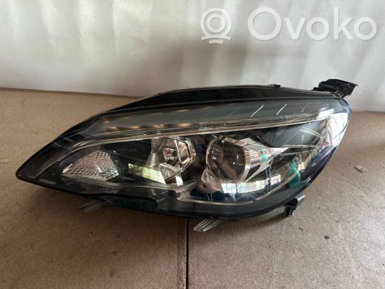 Peugeot 308 Priekinis žibintas 