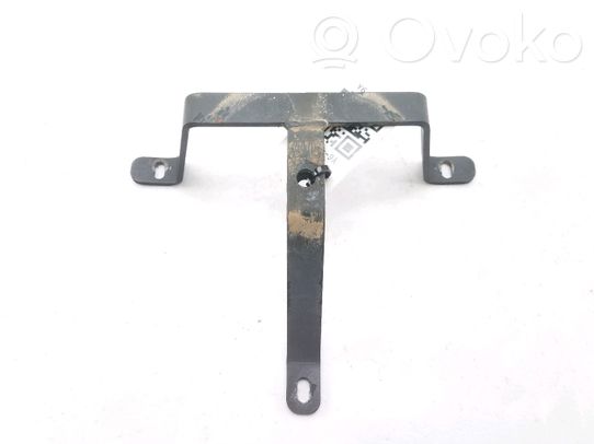 Soporte de apoyo de la rueda de repuesto   GPA220010696,Y64128F
