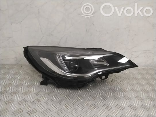 Opel Astra K Priekinis žibintas 