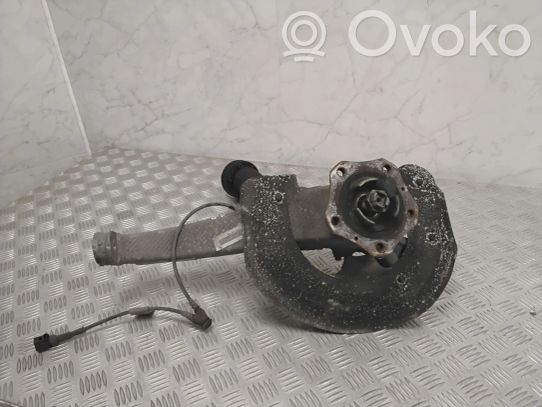 Front wheel hub   79034115804