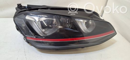 Volkswagen Golf VII Priekinis žibintas 