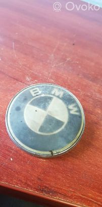 BMW 1 E82 E88 Mostrina con logo/emblema della casa automobilistica 