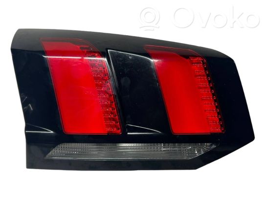 Peugeot 5008 II Luces portón trasero/de freno 