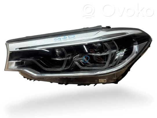 BMW 5 G30 G31 Priekinis žibintas 
