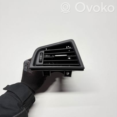 BMW 5 F10 F11 Sānu gaisa režģis 