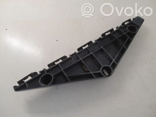 Toyota Avensis T270 Staffa di rinforzo montaggio del paraurti anteriore 