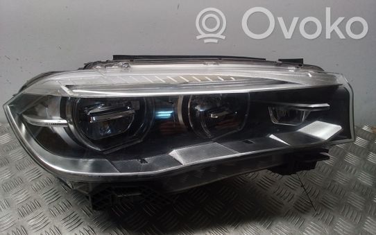 BMW X5 F15 Priekinis žibintas 