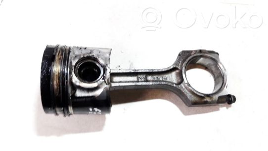 Honda Accord Piston avec bielle 
