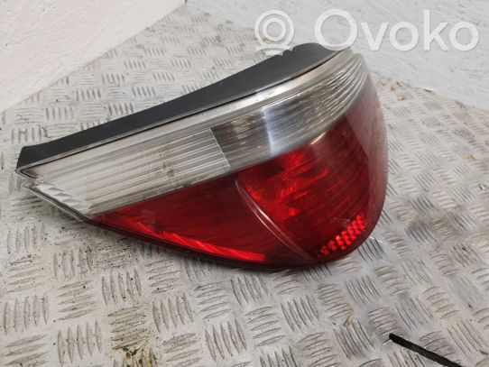 BMW 5 E60 E61 Galinis žibintas kėbule 