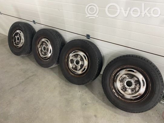 Pneus d’été R15 C   19570R15C,MICHELIN,AGILIS