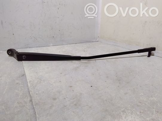 Peugeot 407 Etupyyhkimen sulan varsi 